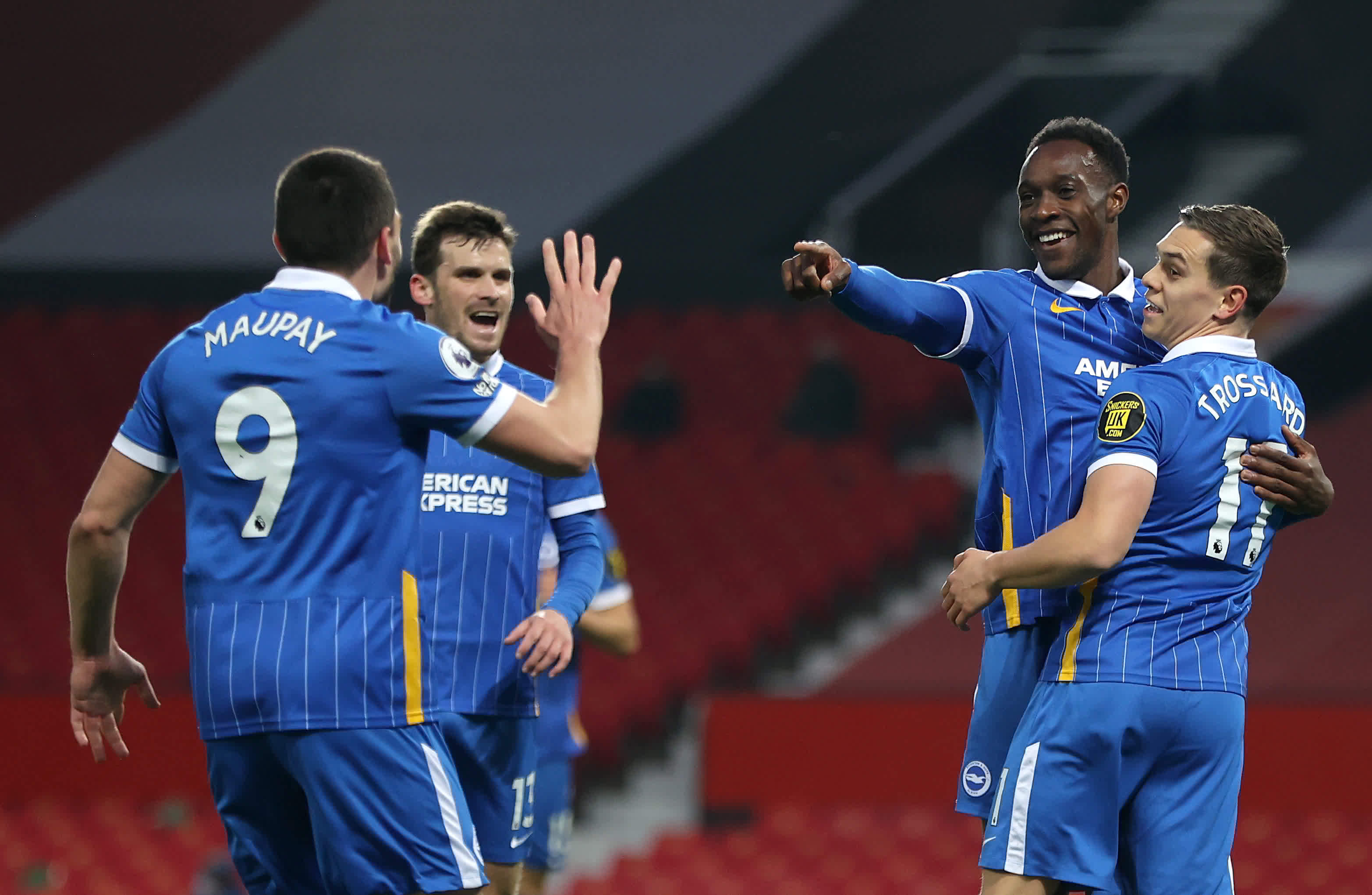 崭露头角 崭露头角